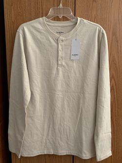 Men’s long sleeve shirt