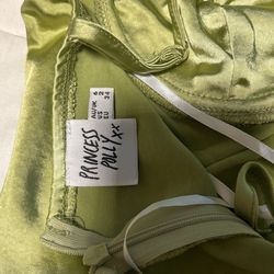 Size 2. Price Princess  poly