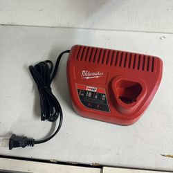 M12 Milwaukee Battery Charger Brand New