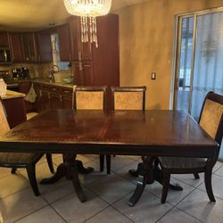 Dinning room Set  - FREE 