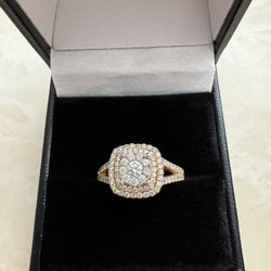 Beautiful natural Diamond Ring 1,600 Or Best Offer