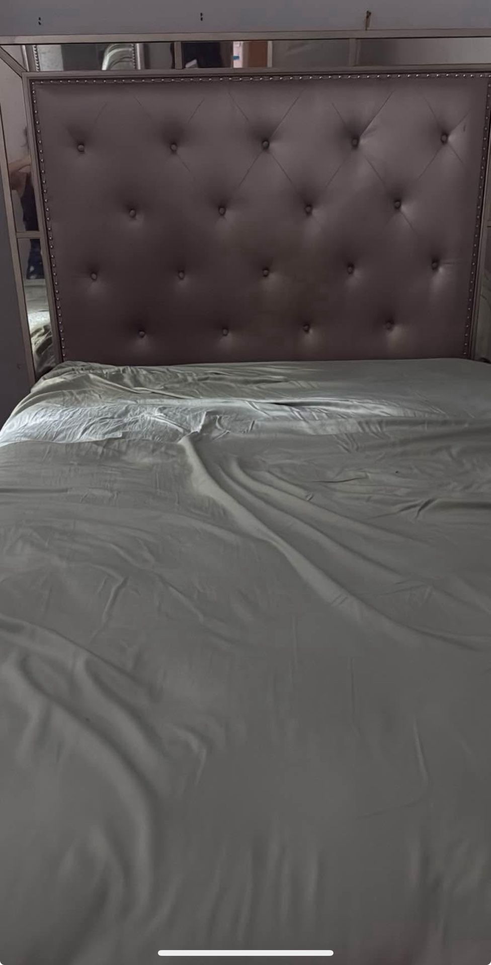 Macy’s Tufted Bed With Mirror Frame and dresser