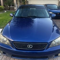 2003 Lexus IS