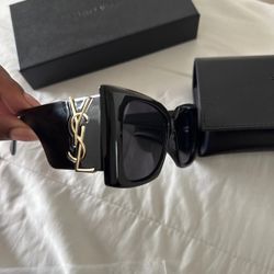 YSL Black Sunglasses - Extra Large Size Gold Logo Style