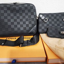 Louis Vuitton 3 Messenger Kit