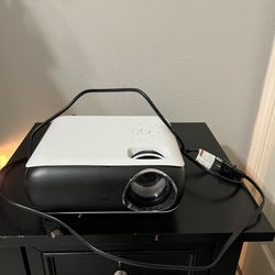 Small Projector 
