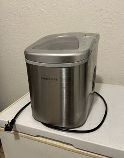 Frigidaire ice maker