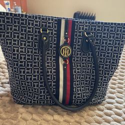 Tommy Hand Bag