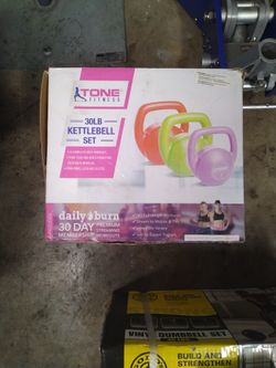 30 Lb kettlebell Kit