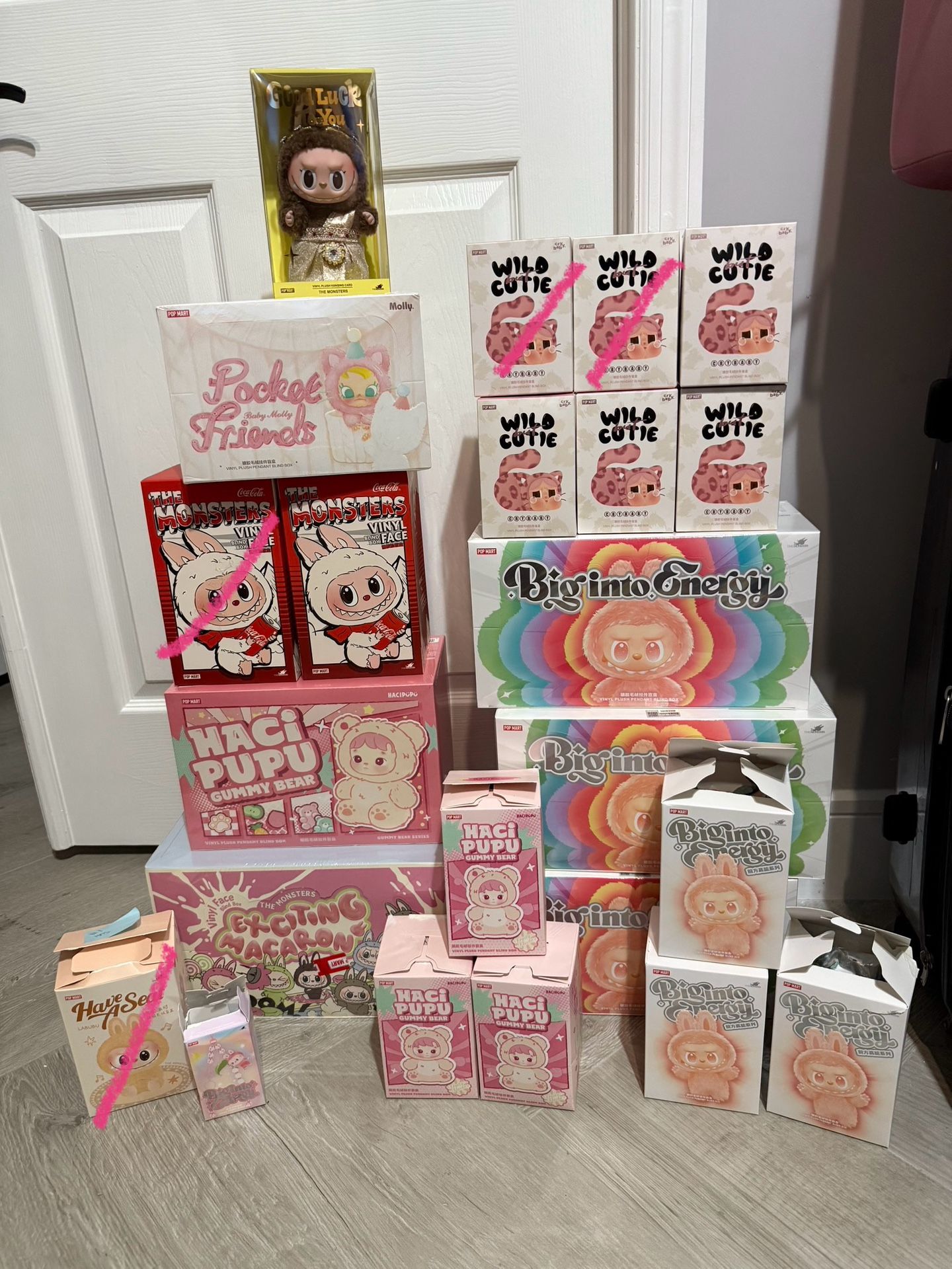 Pop Mart Hacipupu, Cry baby, Baby Molly, And Labubu