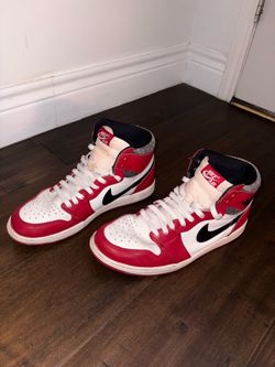 Size 11 Air Jordan 1 Retro High OG “Chicago” (2015)