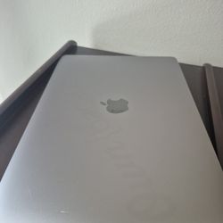 Apple MacBook Pro A2159