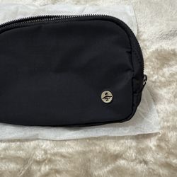Halara Logo Casual Waist Bag-Surprise Color