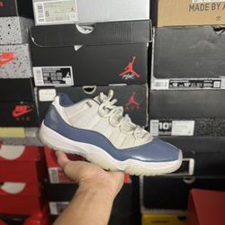 Jordan Diffused Blue 11 Low size 9.5 USED But Clean
