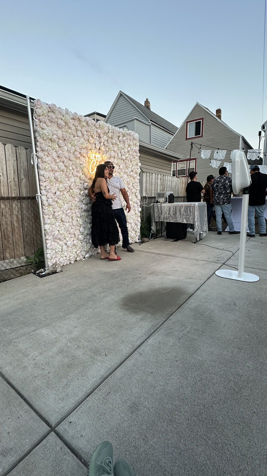 Photobooth and Flower Wall!