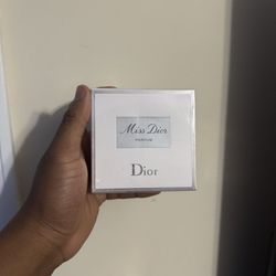 Miss Dior Women’s Perfume 