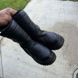 Snow Boots 