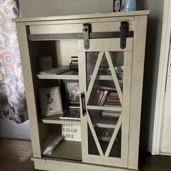 Entry Way 42 Inch High Bookshelf