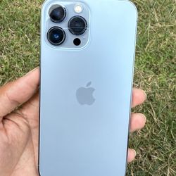 Unlocked  Apple iPhone 13 Pro Max  256GB Sierra Blue | Battery Health 82%  |