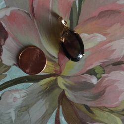 Like new, 14k Yellow Gold Smoky Quartz Pendant Est Retail $800