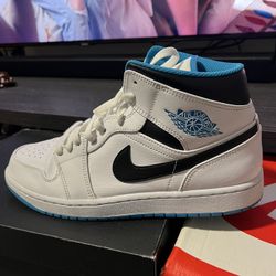 Jordan 1 Mid 