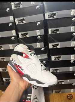 Jordan retro 8 bugs bunny