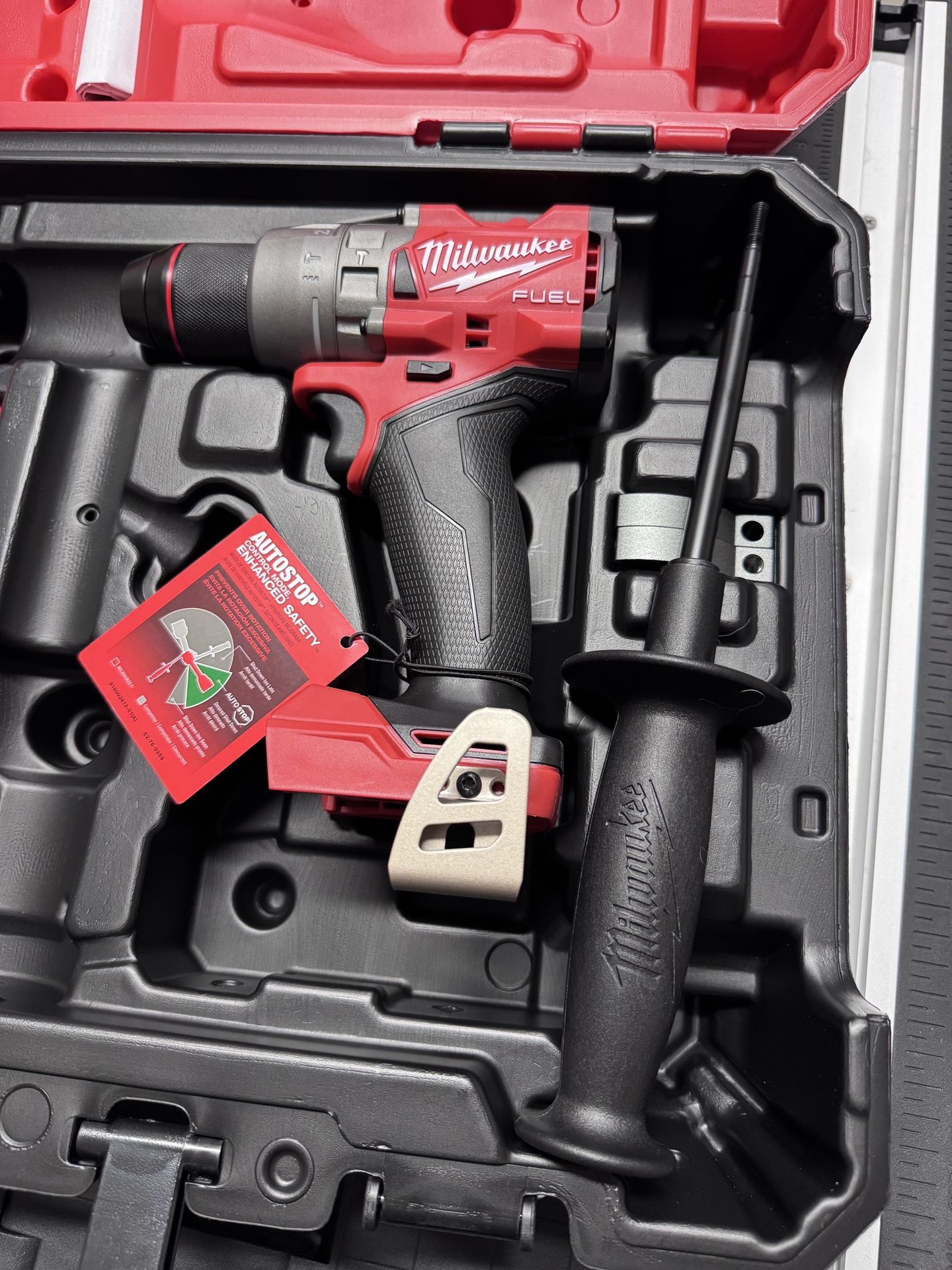 NEW Milwaukee M18 FUEL Hammer Drill
