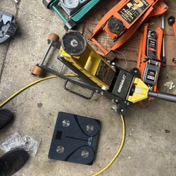 Omega 3 Ton Aluminum Floor Jack 