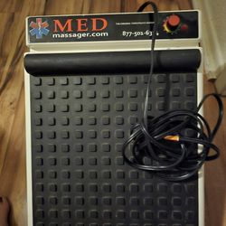 Foot Massage  Machine  Like New 
