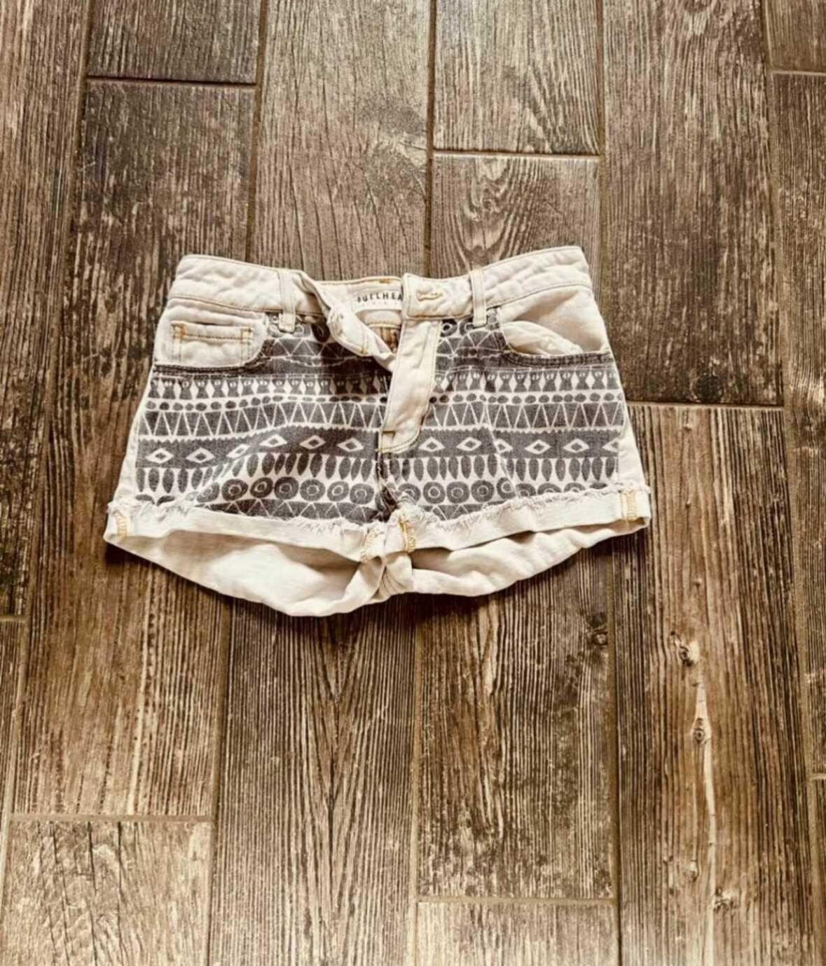 XS High Rise Tribal Print Shorts