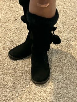Rain boots size 7