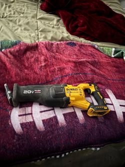 Flex volt sawzall