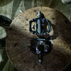 Shimano Spd Clipless Pedals 