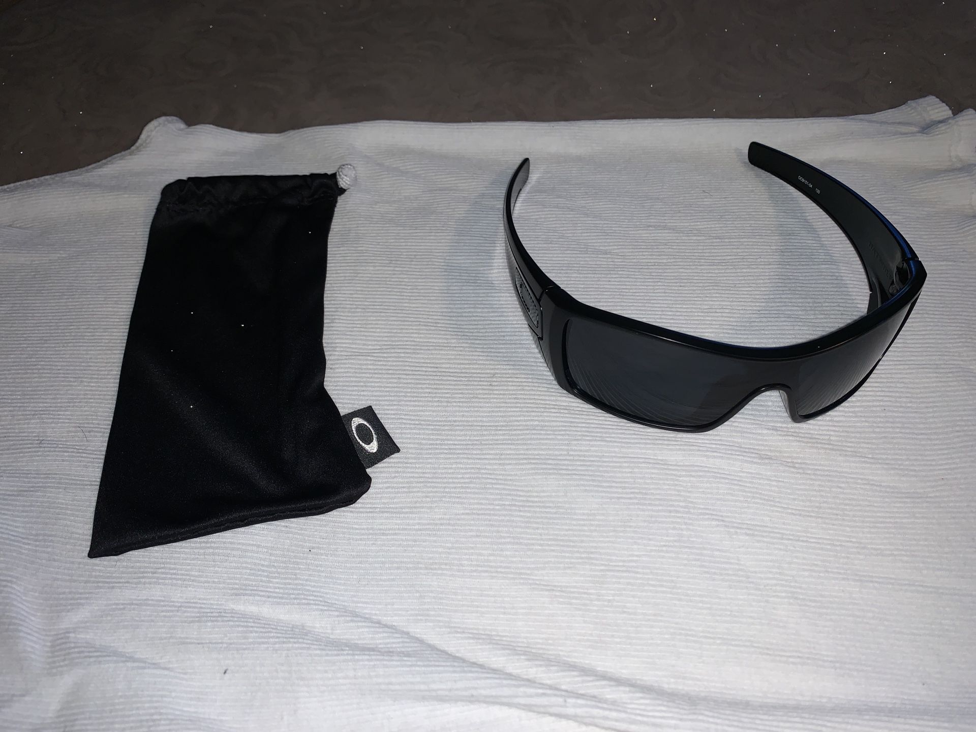 Oakley Batwolf Sunglasses Polarized in Great condition