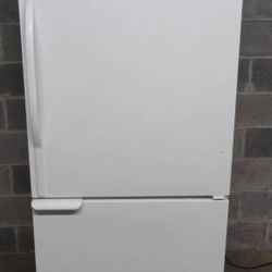 Kenmore 33" Bottom-Mount Freezer Refrigerator (22 cu. ft.) - White - (contact info removed)2101