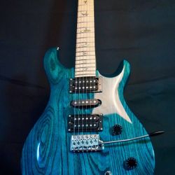 PRS SE Swamp Ash 2023