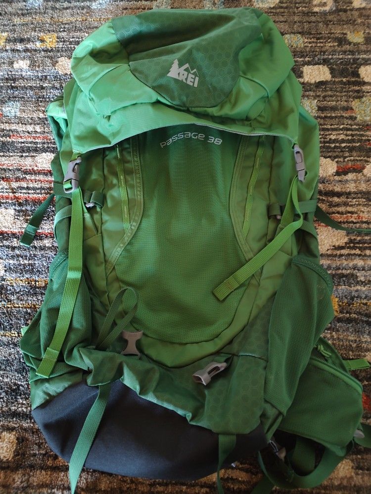 REI Passage 38 Youth Backpack