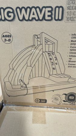 Water slide inflatable