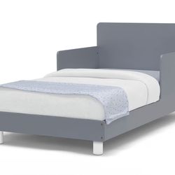 *NEW* Gap Toddler Bed