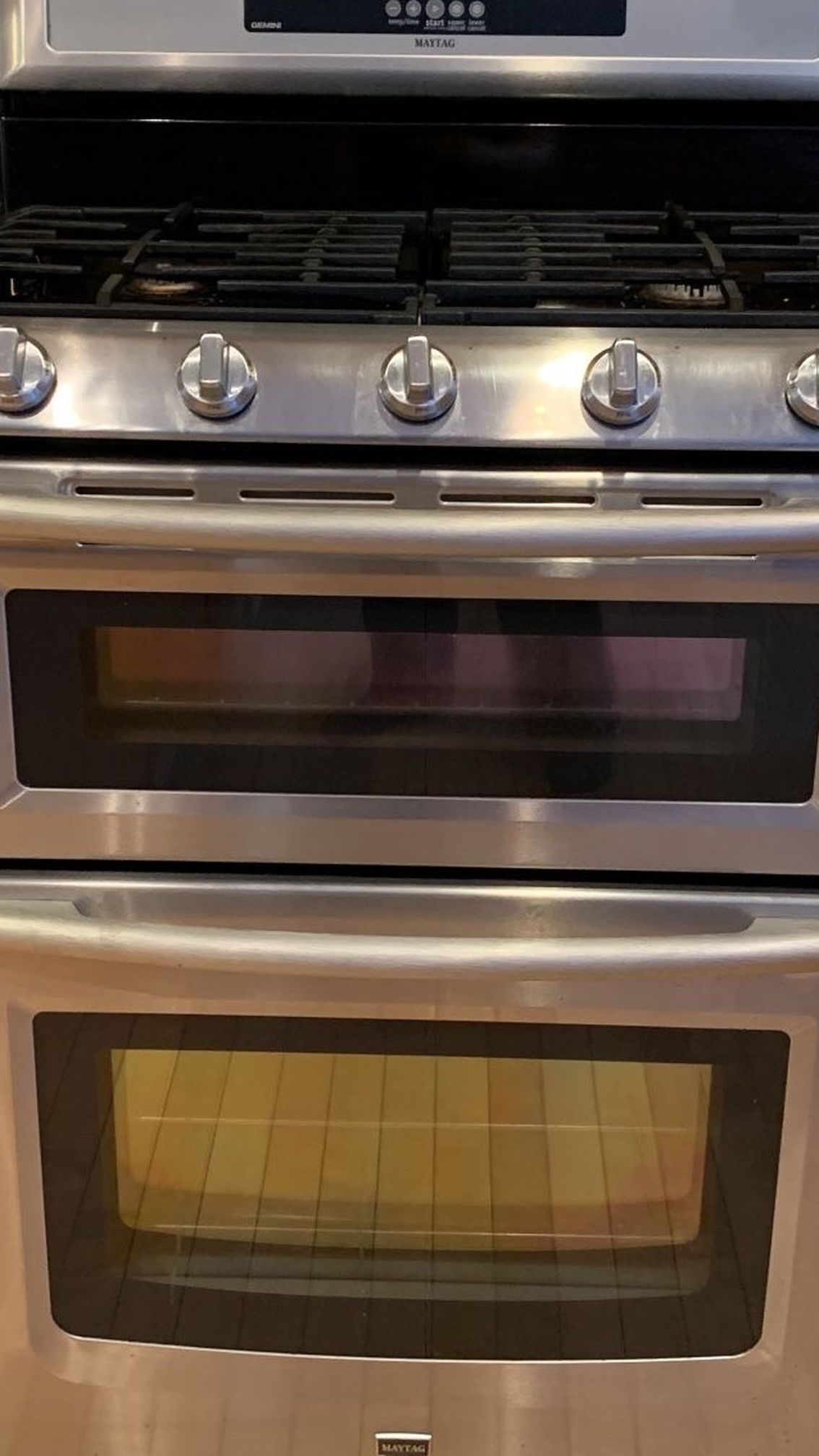 Maytag Double Oven Gas Range for Sale in Bartlett, IL OfferUp