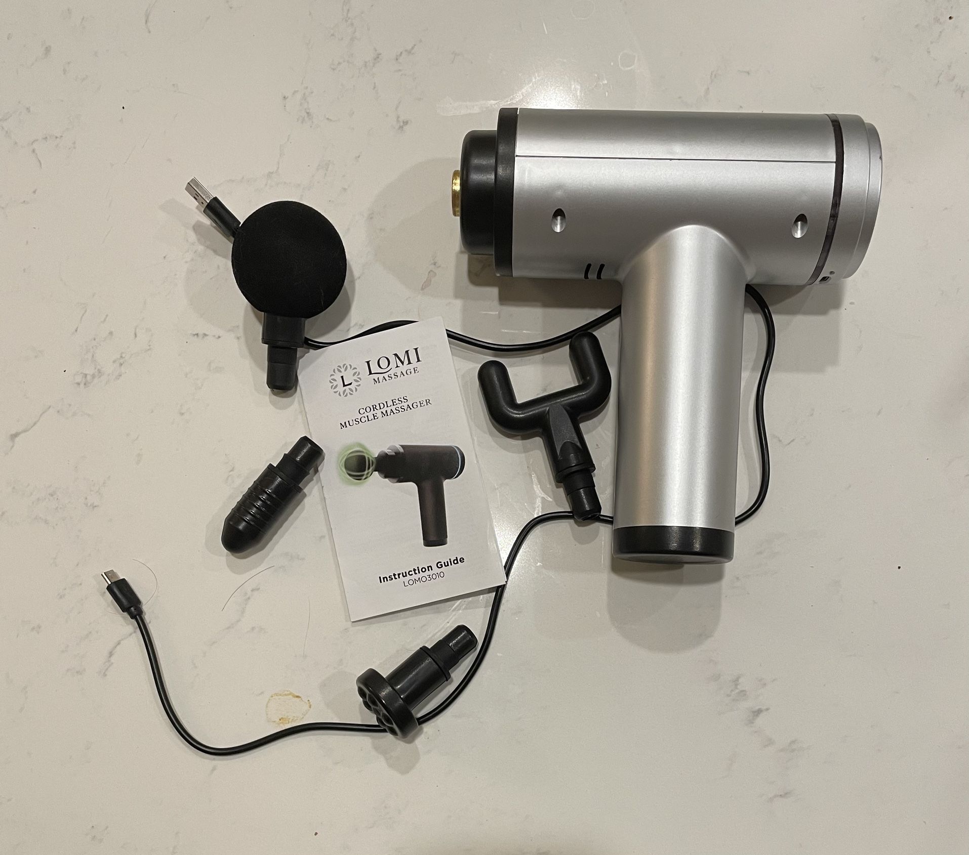 LOMi Cordless muscle Massager