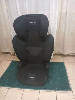 Silla de carro muy cómoda