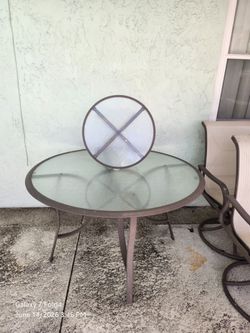 Outdoor Patio Tables & 4 Swivel Chairs