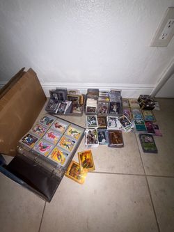 Sports Cards/Pokemon Cards/Marvel cards