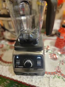 Vitamix Professional Series tm 750 Blender