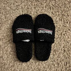 Balenci Furry Slide Sandals Black