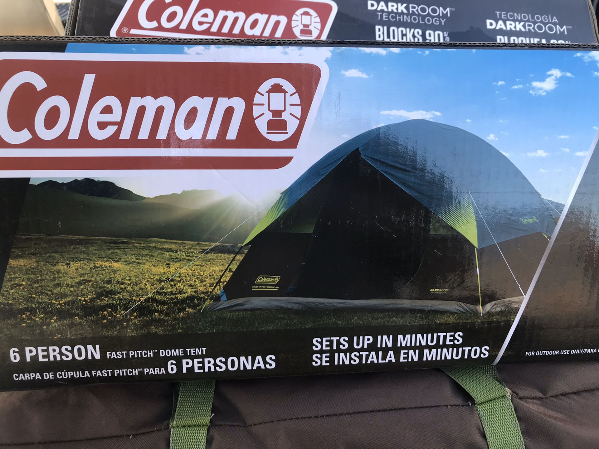 6 people Coleman Dark Room Sundome Tent