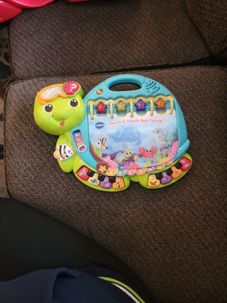 VTech Touch and Teach Sea Turtle Interactive Learning Book, Green