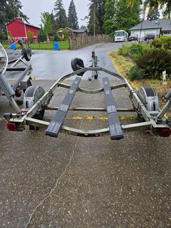 1992  EZ LOADER galvanized trailer