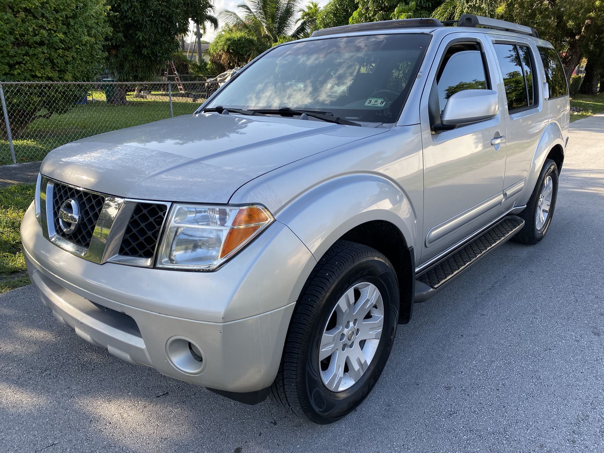 2005 Nissan Pathfinder